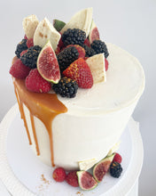 Load image into Gallery viewer, SPICED CARROT CAKE