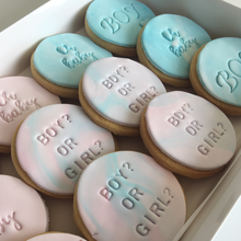 Load image into Gallery viewer, Fondant cookies geelong, baby shower cookies, Poppy Jane Cakes Geelong