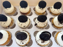 Load image into Gallery viewer, MINI OREO CUPCAKES
