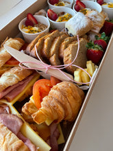 Load image into Gallery viewer, Breakfast Box!
