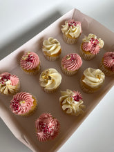 Load image into Gallery viewer, MINI CUPCAKES
