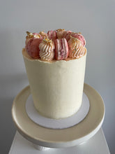 Load image into Gallery viewer, MACARON CAKE
